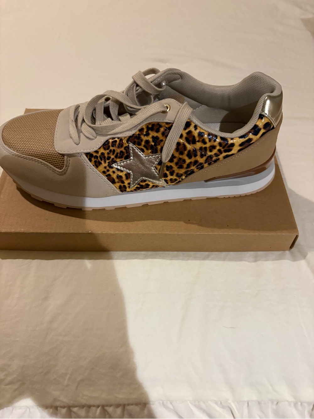 Vintage Havana Beige and Leopard-Print Women's Sneaker - Picture 3 of 5